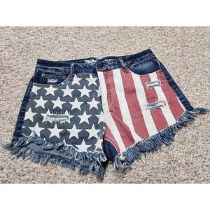 Massimo High Rise women's size 10/short 3" red white and blue Stars & Stripe
